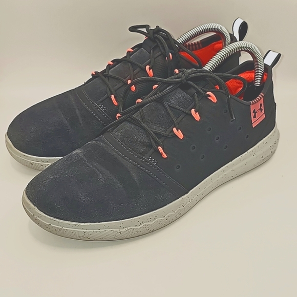 Under Armour Mens Sneakers Size 9 - Picture 1 of 9